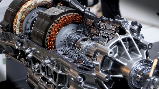 Automatisierte Produktion des Antriebsstrangs für Elektromotoren